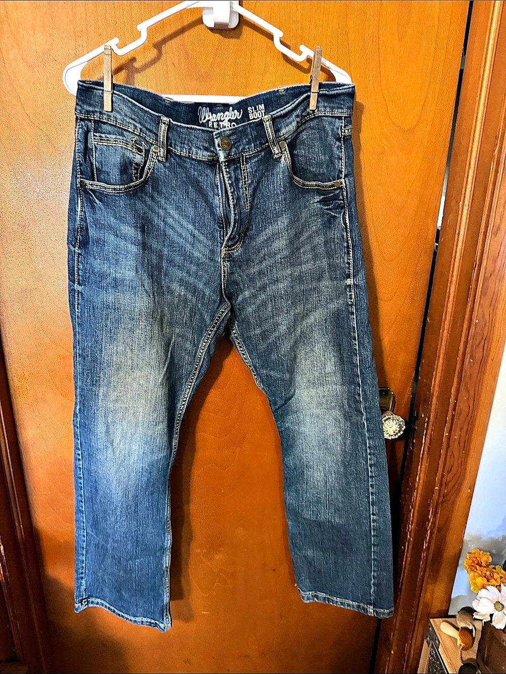 Wrangler slim boot 34/30
